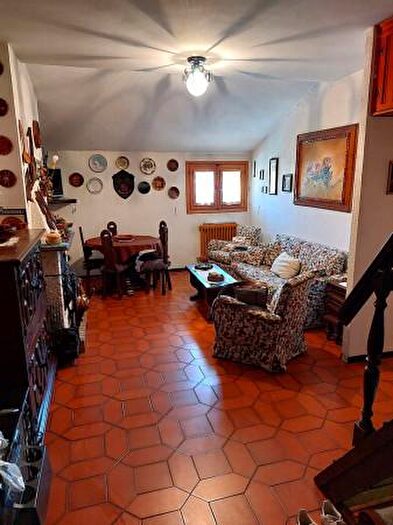 Appartamento trilocale in vendita in Viale Guglielmo Marconi, Rivisondoli