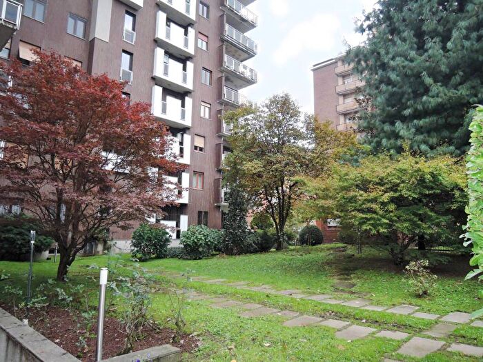 Appartamento bilocale in affitto in Via Harar, San Siro, Milano