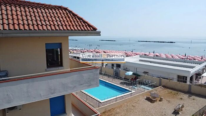 Appartamento bilocale in vendita in Viale Mare Adriatico, Comacchio