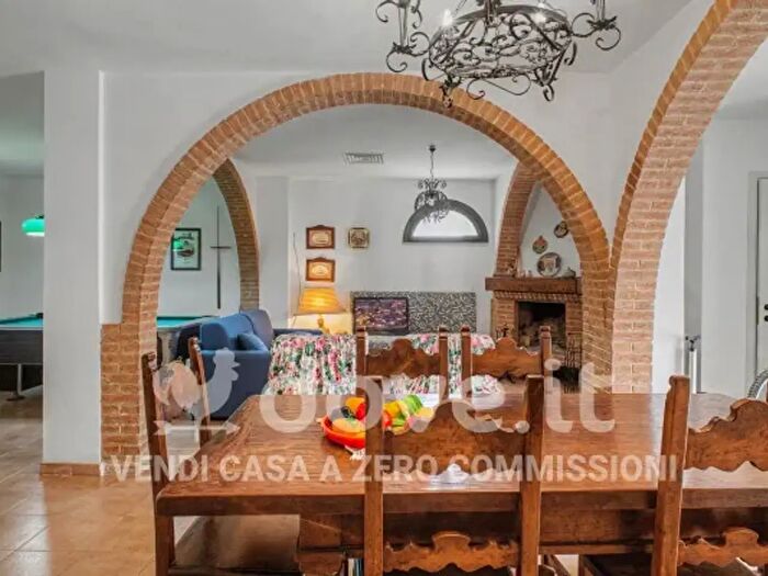 Casa quadrilocale in vendita in Bernalda