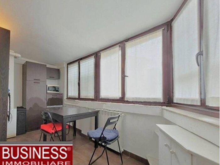 Appartamento bilocale in affitto in Via T Taramelli, Zara, Milano
