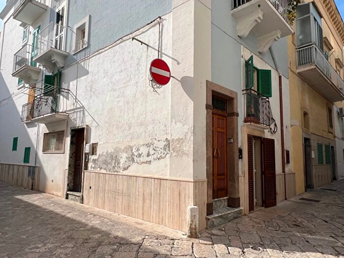 Casa trilocale in vendita in Via Rossi Fasano, Fasano