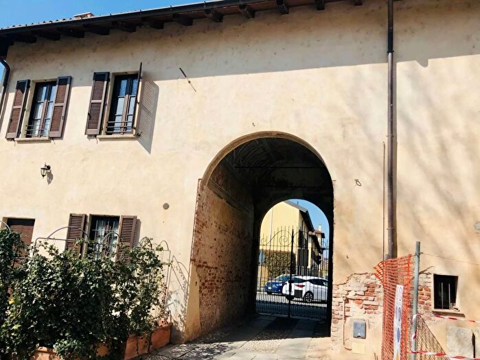 Appartamento quadrilocale in vendita in Via Giorgio Merula Milano, Milano