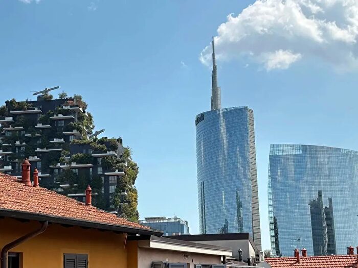 Appartamento trilocale in vendita in Via Pietro Borsieri, Milano