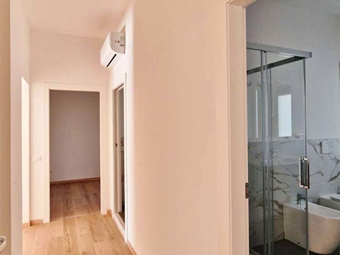 Appartamento con 5 locali in affitto in Via Bressa, San Nicolò, Treviso