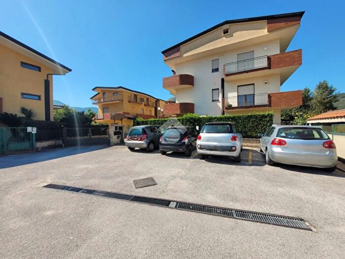 Appartamento trilocale in vendita in Via Domenico Romano, Airola