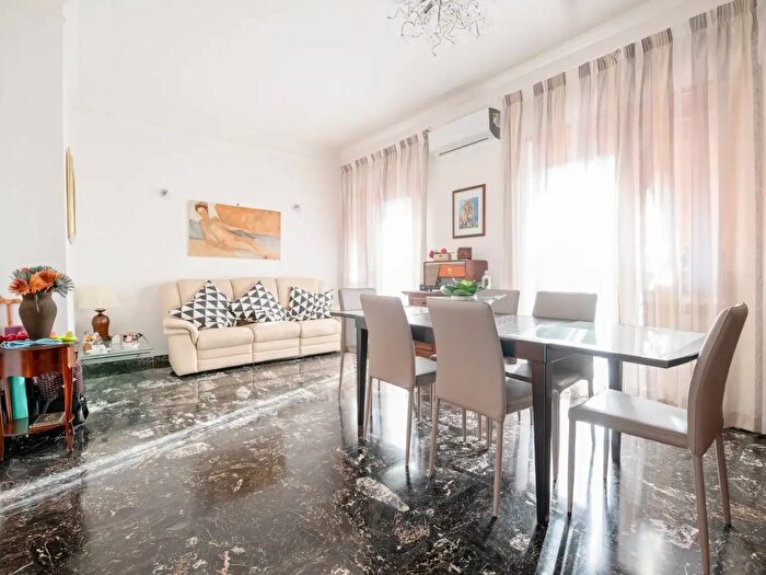 Appartamento quadrilocale in vendita in Via Nino Bixio, Monterotondo