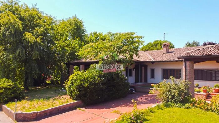 Casa con 12 locali in vendita in Via Angelo Tonutti Fagagna, Fagagna