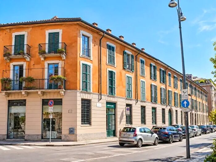 Appartamento quadrilocale in affitto in Via Arena, Milano