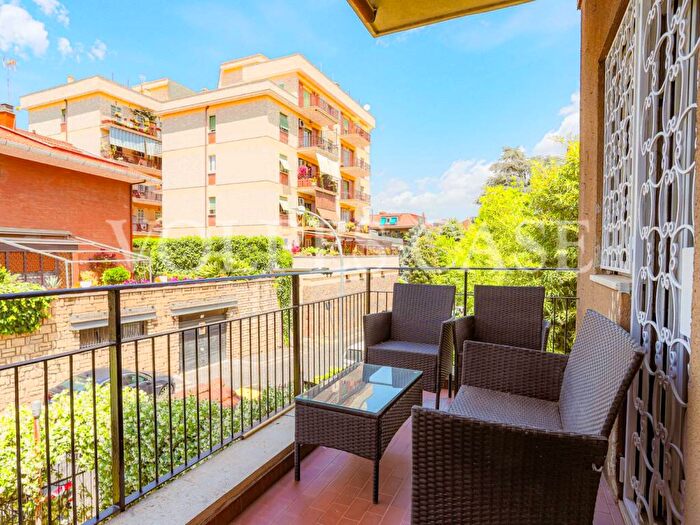Appartamento bilocale in affitto in Via Luigi Ziliotto, Cecchignola Giuliano Dalmata, Roma