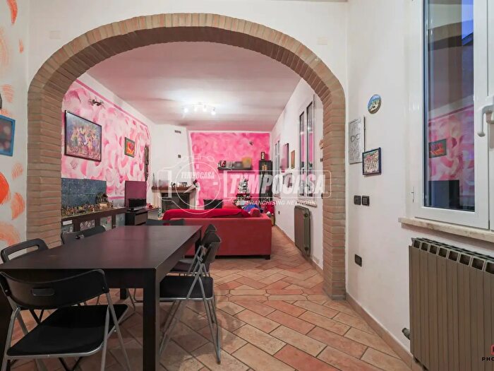 Casa con 7 locali in vendita in Via Santerno Ammonite, Ravenna