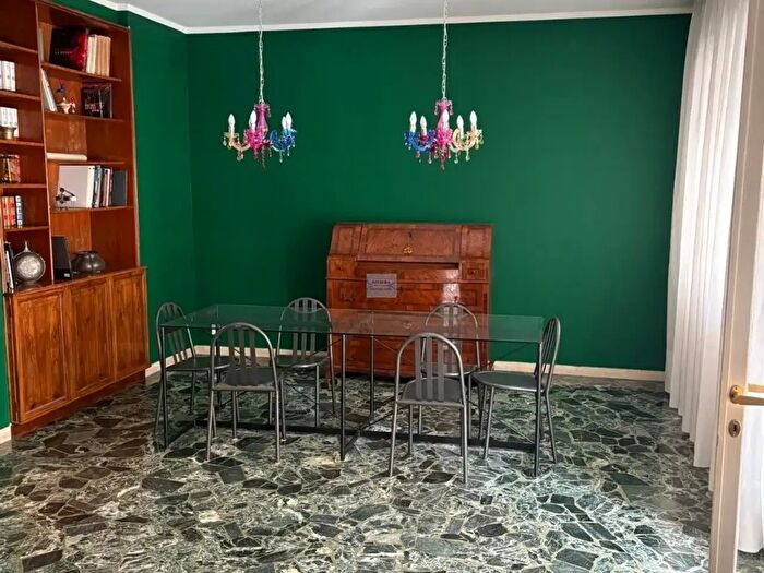 Appartamento in affitto in Via Lovarini, Padova