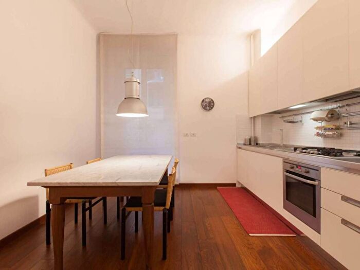 Appartamento bilocale in affitto in Via Giovanni Pierluigi da Palestrina, Centrale, Milano