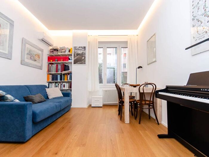 Appartamento bilocale in affitto in Viale Teodorico, Sempione, Milano