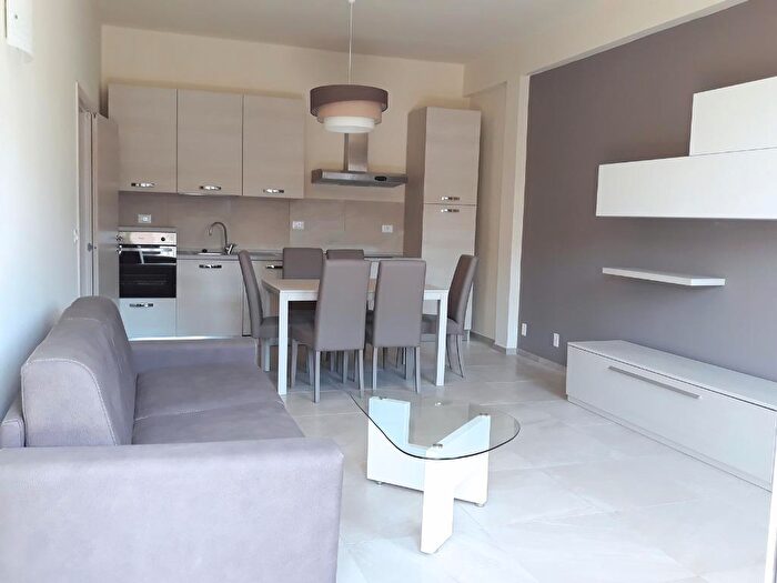 Appartamento trilocale in affitto in Cervia