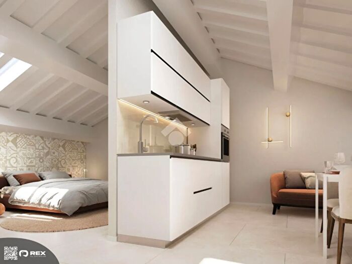 Appartamento monolocale in vendita in Via S Romano, Ferrara