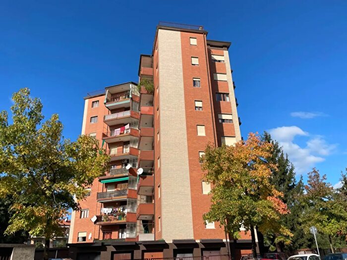 Appartamento con 6 locali in vendita in Via Carnia, Gorizia