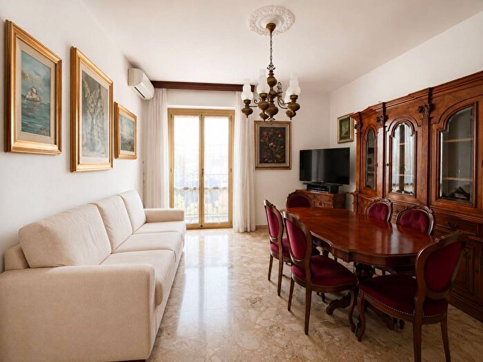 Appartamento quadrilocale in vendita in Via Papa Giovanni XXIII, Romano Banco, Buccinasco