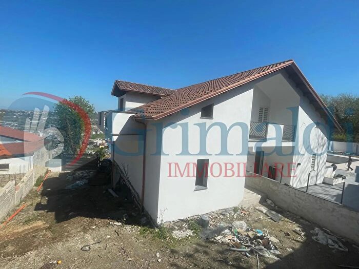 Appartamento quadrilocale in vendita in Via Battistello Caracciolo Snc, Quarto