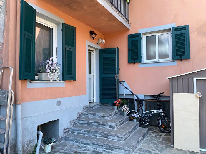 Appartamento trilocale in vendita in Brugnato