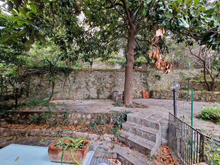 Appartamento quadrilocale in affitto in Via Piaggio, Castelletto, Genova