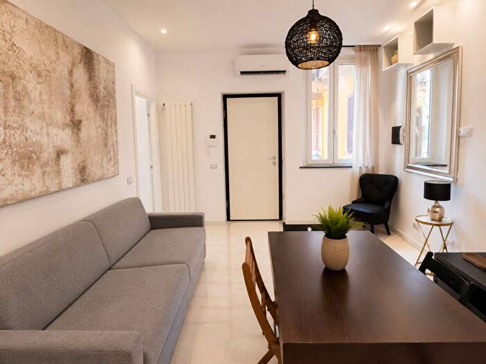Appartamento trilocale in affitto in Via Giovanni Paisiello, Città Studi, Milano