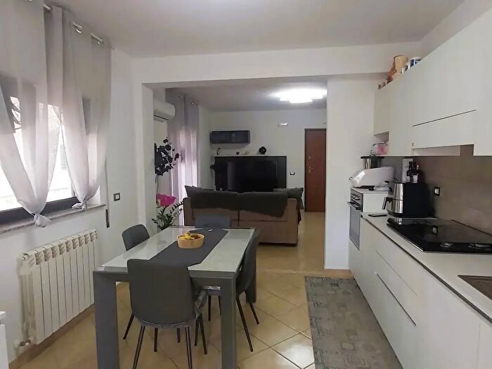 Appartamento con 7 locali in vendita in Via Calabria, Amantea