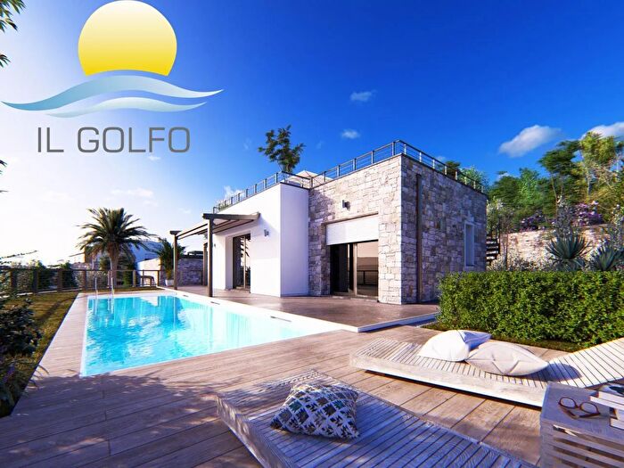 Casa trilocale in vendita in Via Villebone, Diano Marina