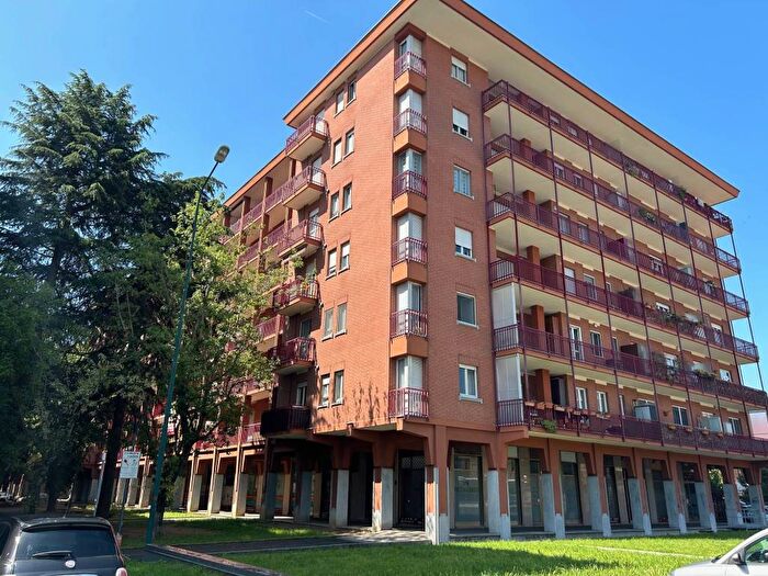 Appartamento quadrilocale in affitto in Via Ettore Vacchieri, Santa Maria, Collegno