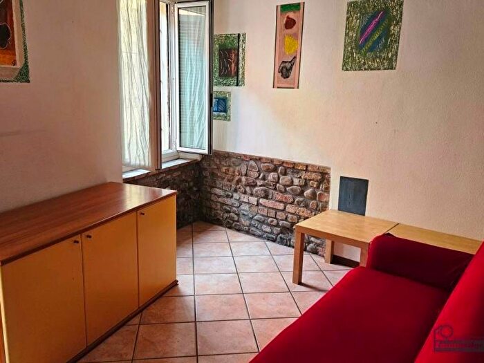 Appartamento bilocale in affitto in Borgo Regale, Centro Storico, Parma