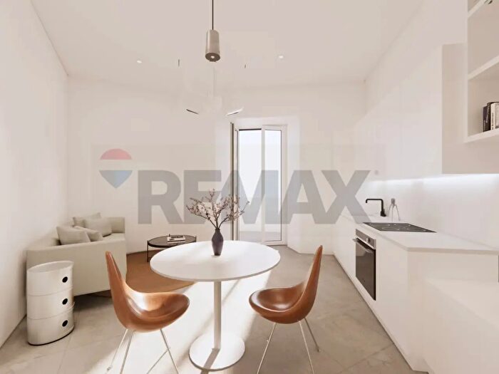 Appartamento bilocale in vendita in Viale Emilio Caldara, Milano