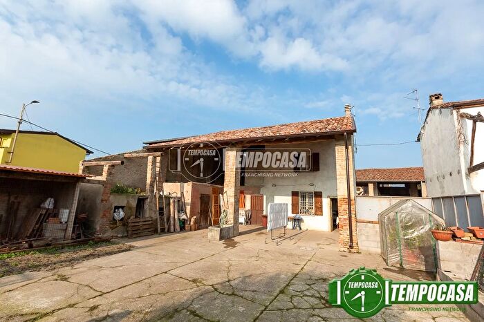 Casa trilocale in vendita in Via dell Oca, Cremosano