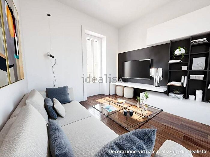 Appartamento quadrilocale in affitto in Via Spartaco, Montenero, Milano