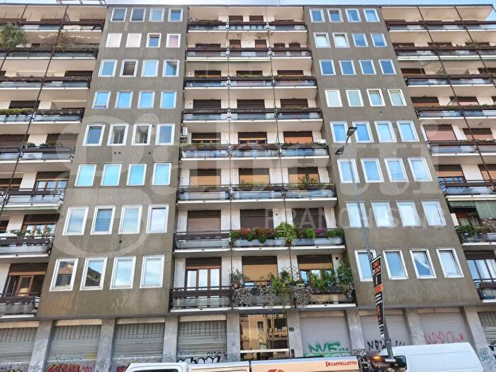 Appartamento bilocale in affitto in Via Melchiorre Gioia, Milano