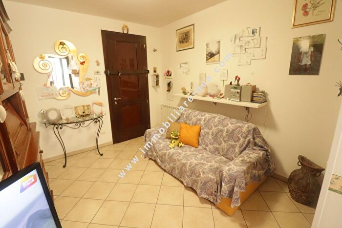 Appartamento bilocale in vendita in Rosignano Marittimo