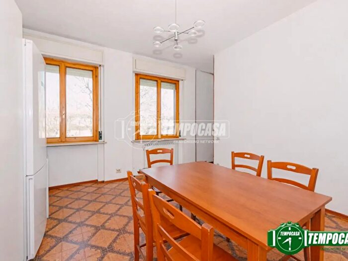 Appartamento quadrilocale in vendita in Via Giovanni Amendola, Voghera