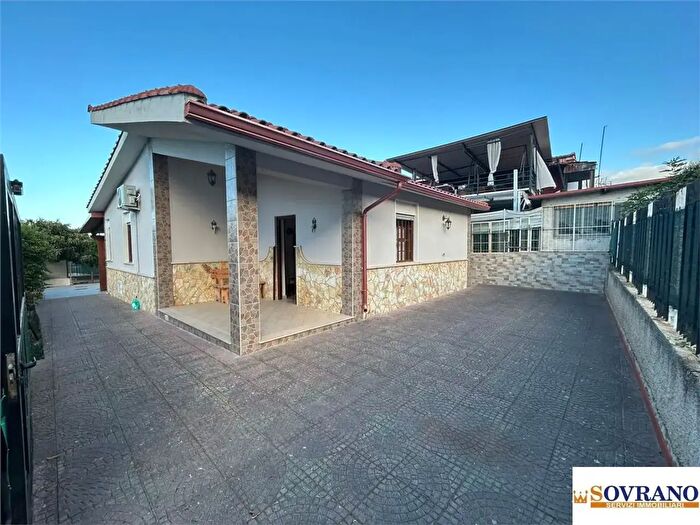 Casa quadrilocale in vendita in Carini