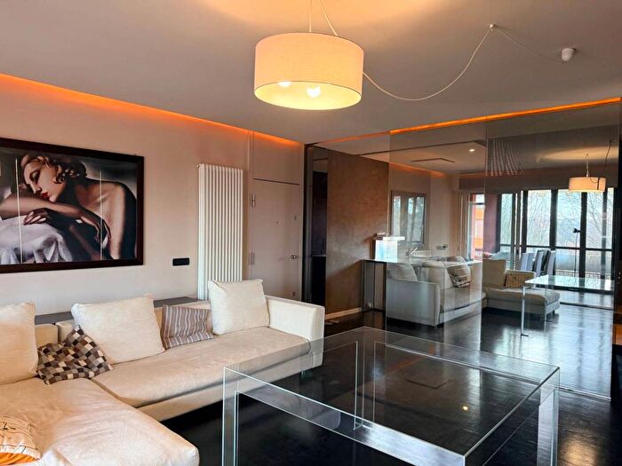 Appartamento trilocale in affitto in Via Cristoforo Colombo, Milano, Basiglio