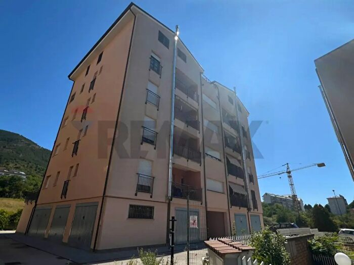Appartamento trilocale in affitto in Via Guido Gozzano, LAquila
