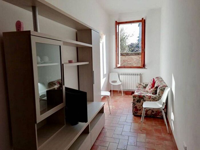 Appartamento trilocale in affitto in via vannucci, Centro, Città della Pieve