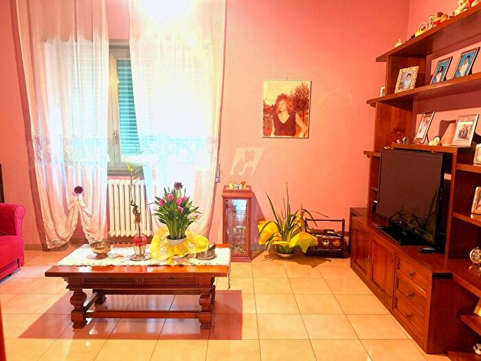 Appartamento quadrilocale in affitto in Via Guido Biagi, Casal Bernocchi, Roma
