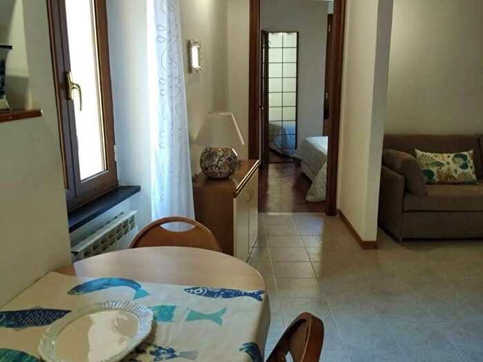 Appartamento trilocale in affitto in Via San Bartolomeo, Boschetto, Camogli