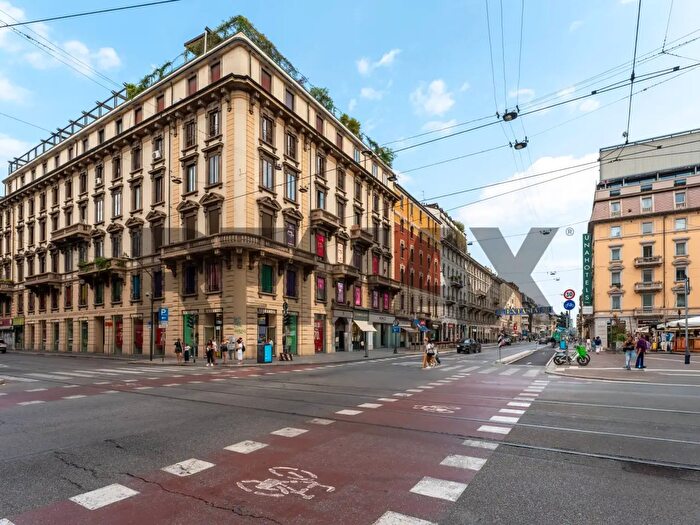 Appartamento bilocale in vendita in Milano