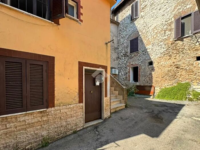 Appartamento quadrilocale in vendita in Via Umberto I, Sezze