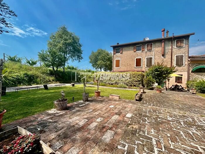 Casa con 5 locali in vendita in Corte Augusta, Valeggio Sul Mincio
