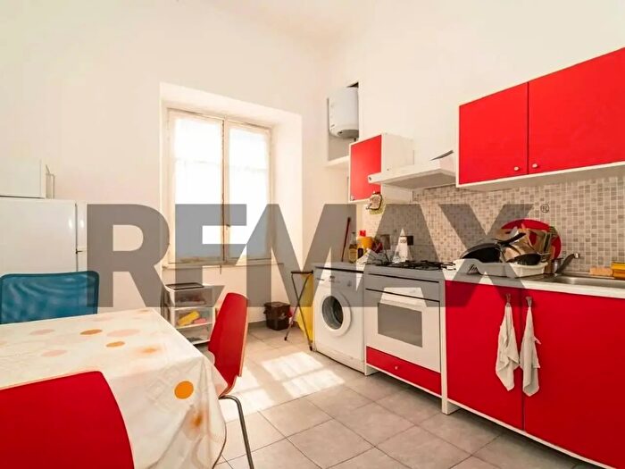 Appartamento trilocale in vendita in Via Marco Polo, Torino