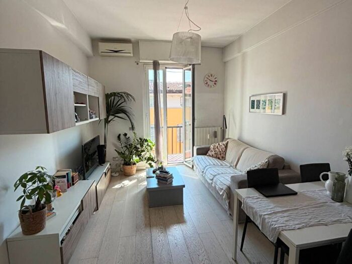 Appartamento bilocale in affitto in Viale Col di Lana, Corso San Gottardo, Milano