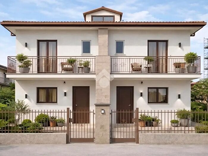 Appartamento bilocale in vendita in Via Vermicino, Roma