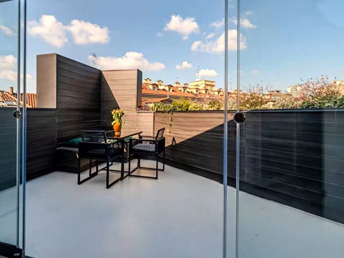 Appartamento monolocale in affitto in Via Vigevano, Navigli Darsena, Milano
