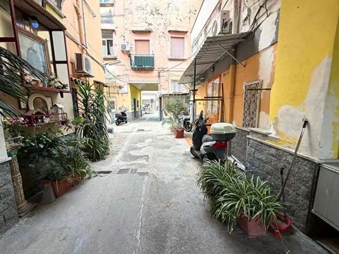 Appartamento monolocale in vendita in Via Dalbono, Portici